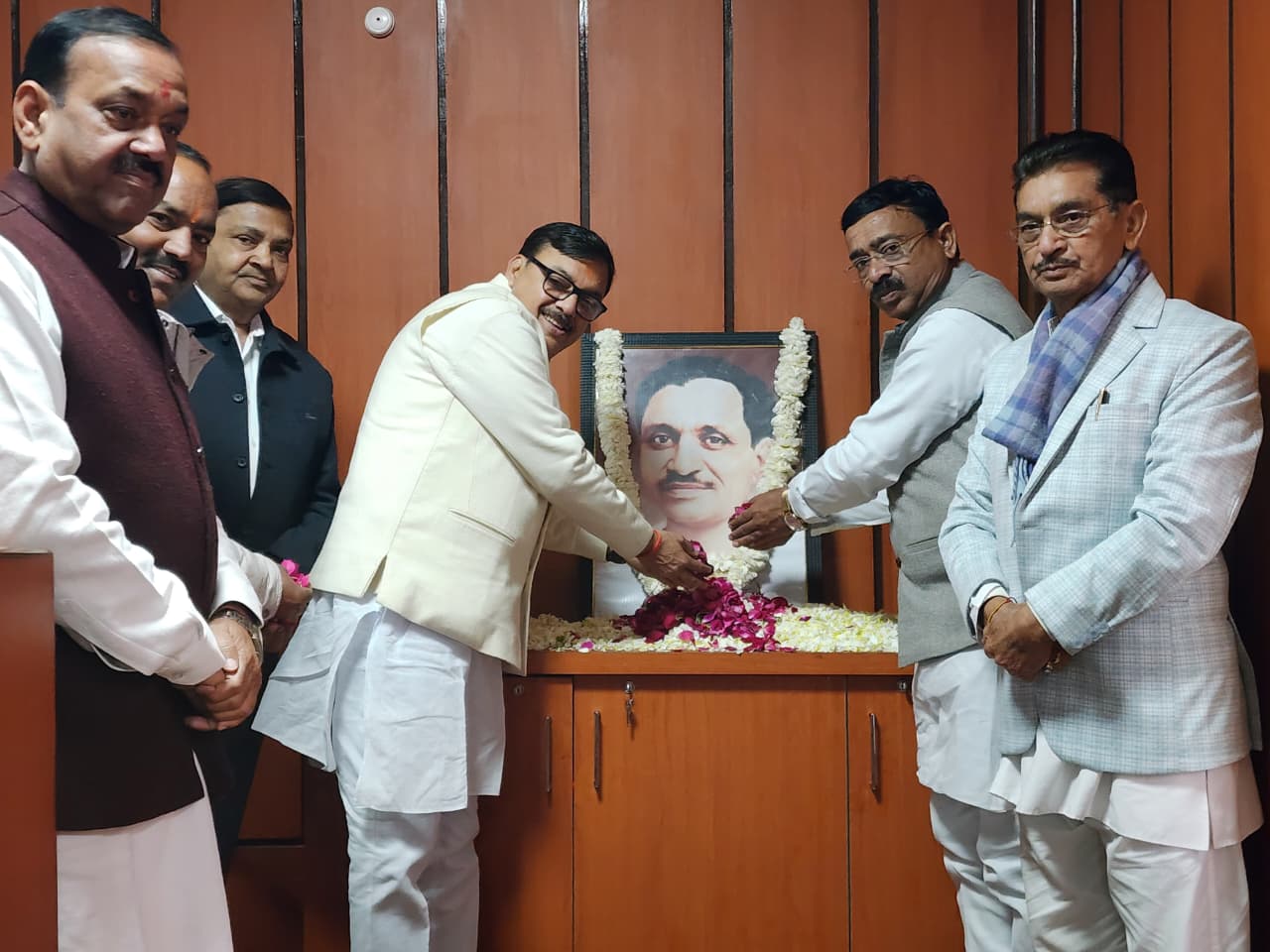 रुद्रपुर में पंडित दीनदयाल उपाध्याय को भावभीनी श्रद्धांजलि, ‘एकात्म मानववाद’ जन-जन तक पहुंचाने का संकल्प